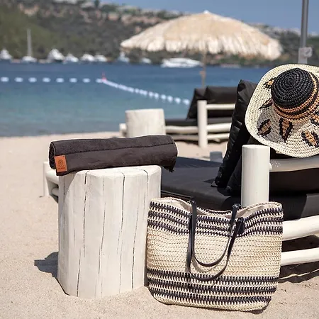 Otel Akana Cennet Koyu Bodrum *
