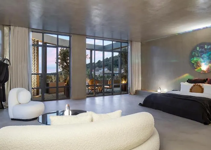 Akana Cennet Koyu Bodrum ゴルトゥルブク