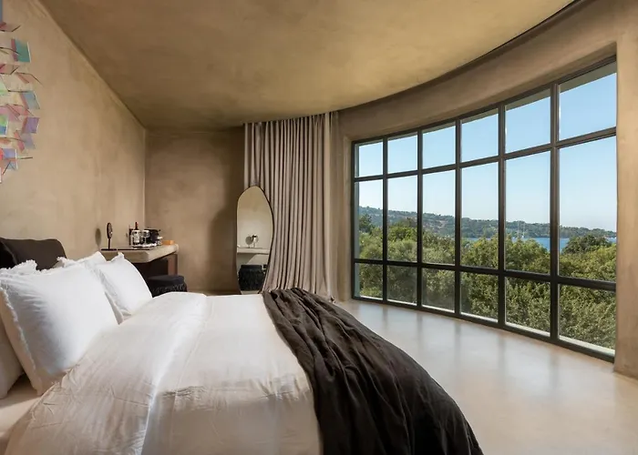 Akana Cennet Koyu Bodrum Otel Göltürkbükü